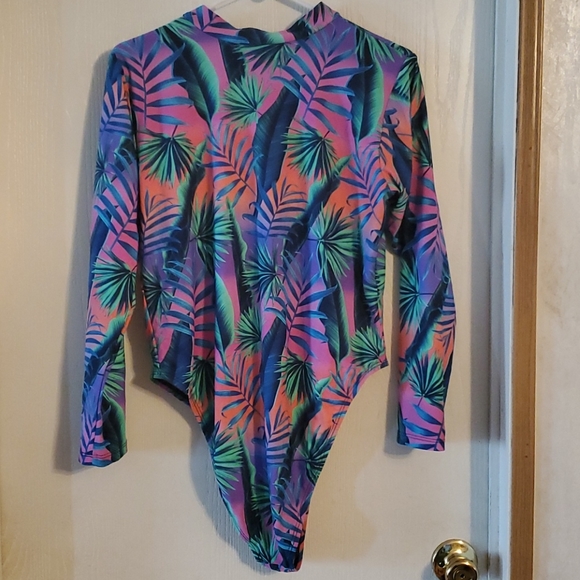 Fashion Nova Women's Bodysuit, Size 1X - Picture 6 of 7